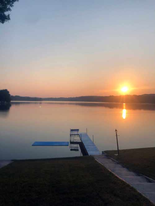 S1156 W Redstone Drive 250' Shoreline Waterfront Home Lake Redstone